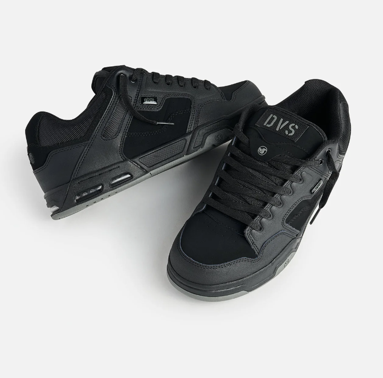 DVS_Enduro_Heir_Skate_Shoes_Black_Black_3.png