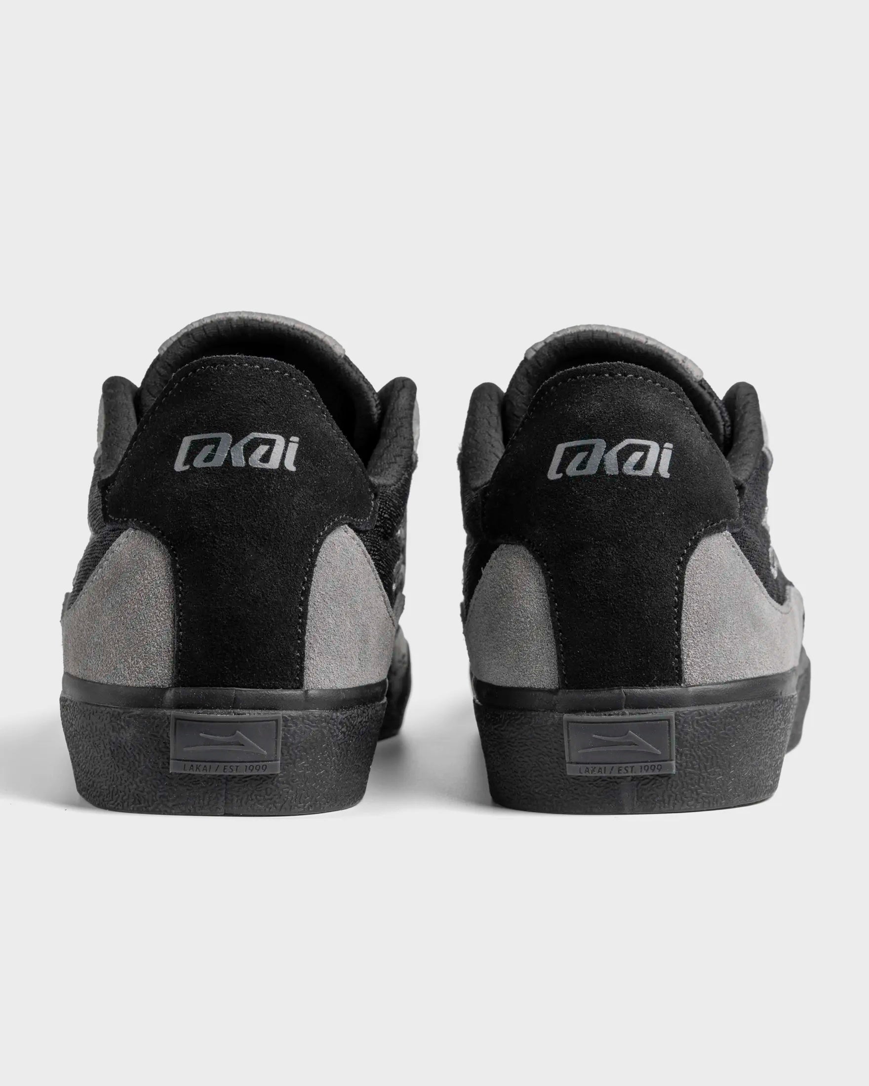 Essex_Skate_Shoes_BLACK_SHARK_GREY_BACK_.jpg