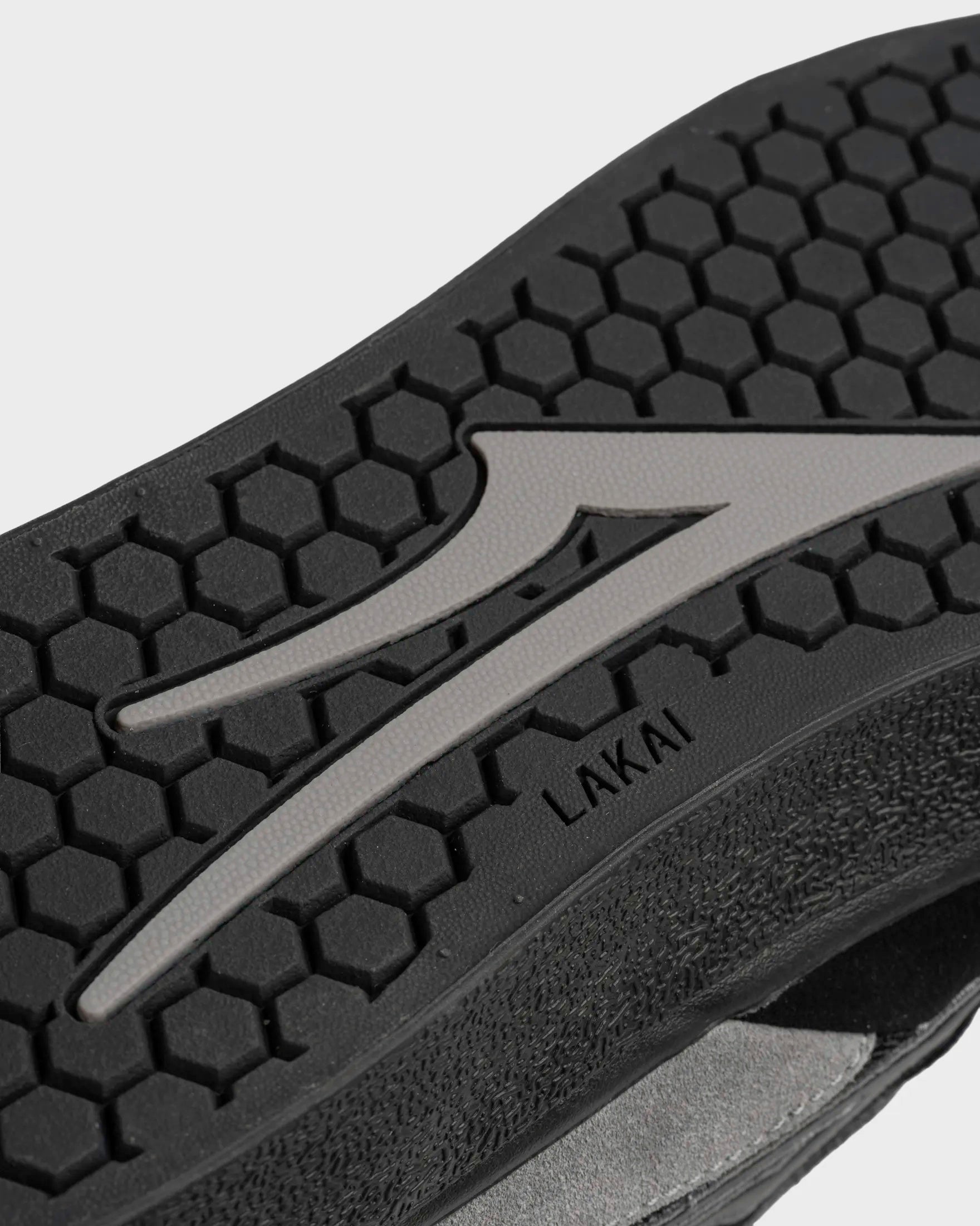 Essex_Skate_Shoes_BLACK_SHARK_GREY_CLOSE_2_.jpg