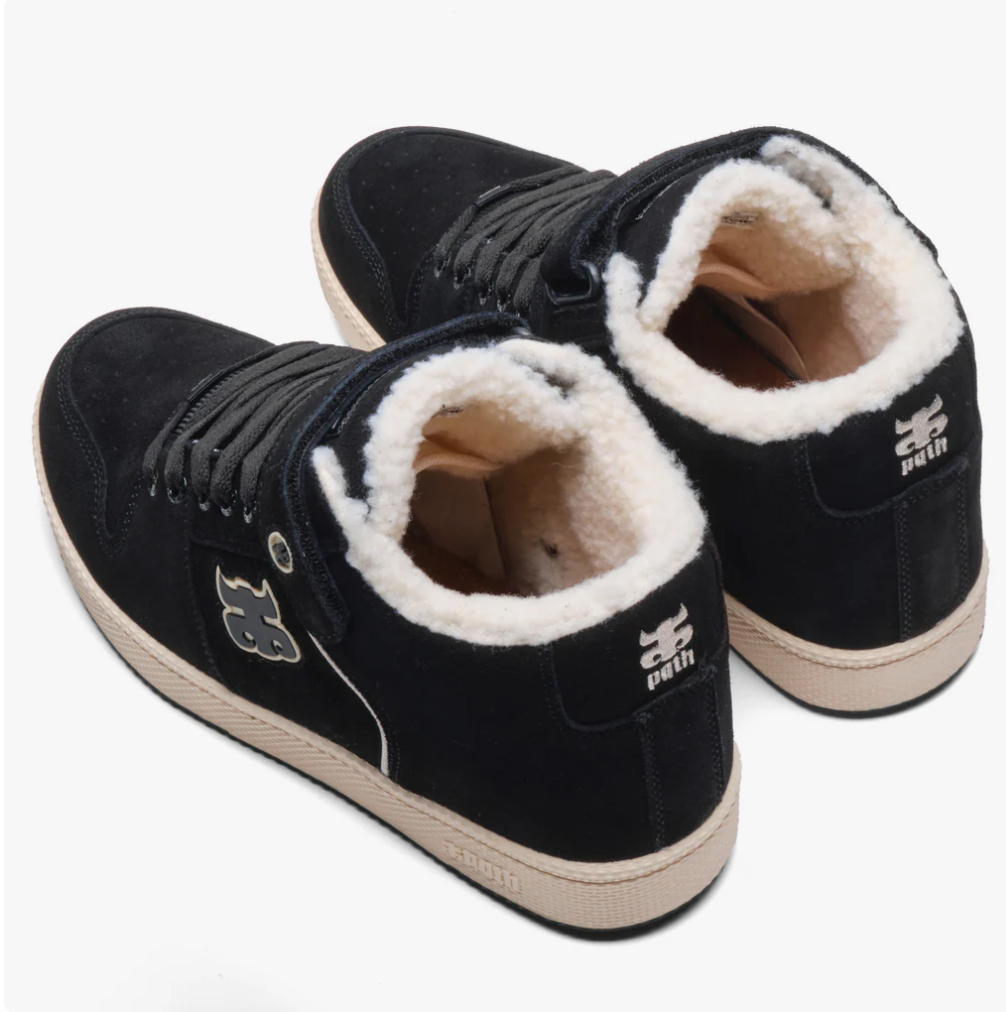 Ipath_Grasshopper_Black_Waxed_Suede_Shoes_2.png