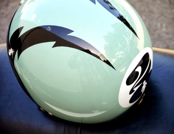 Girl x Joe King Speed Shop Helmet Small top.png
